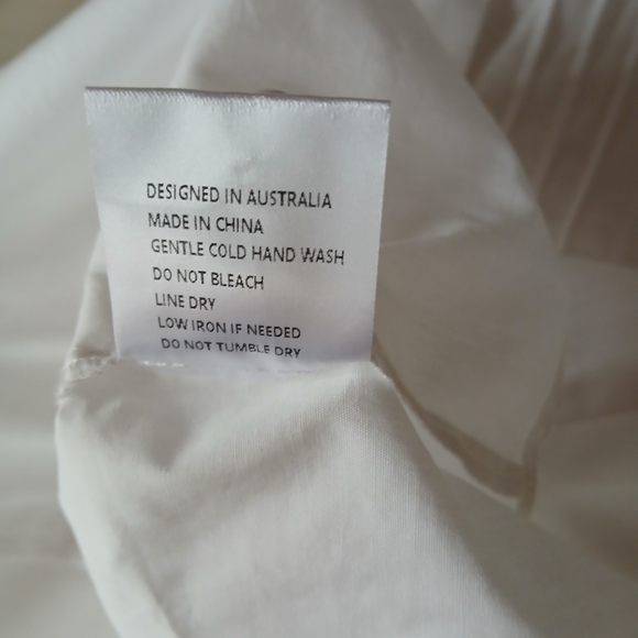 Maye White Sleeveless Button Down Shirt Large - Picture 9 of 9